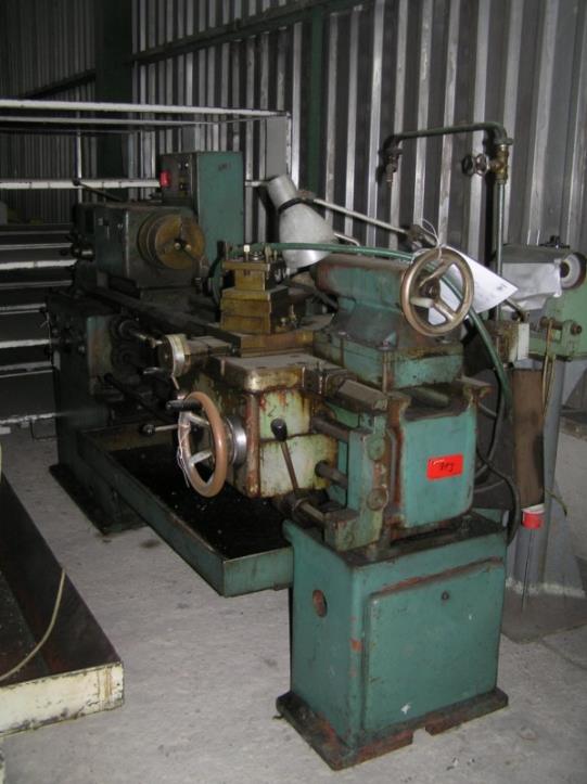 Prumyslových robotu-1